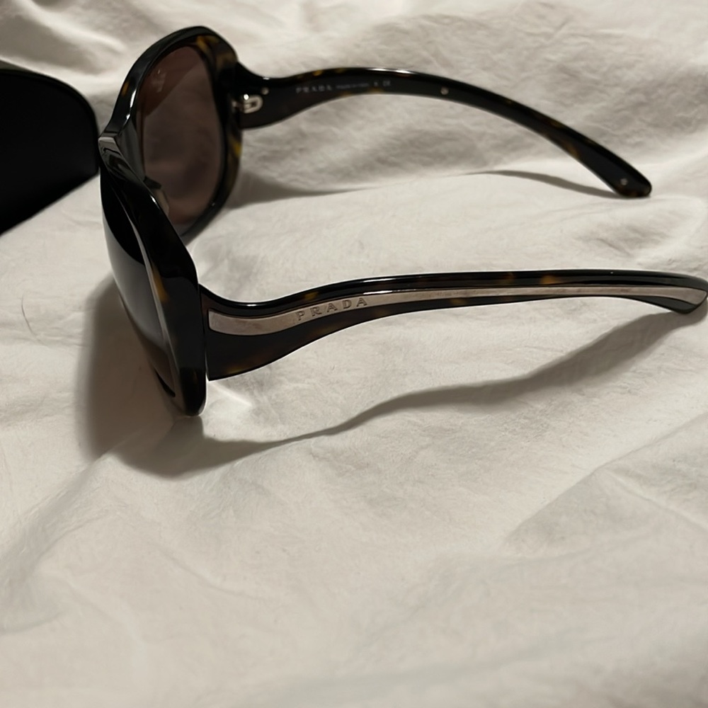 Prada Sunglasses - Picture 4 of 7